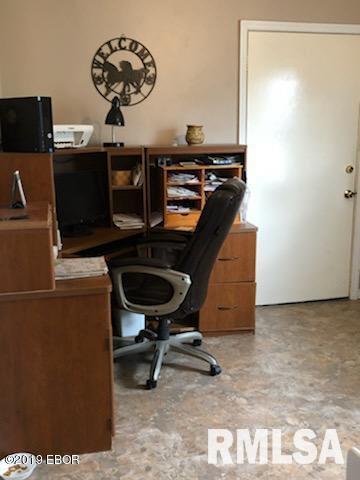 9087 East Hutch Road Mount Vernon, IL 62864 - Photo 24 of 28 Gallery Image 24