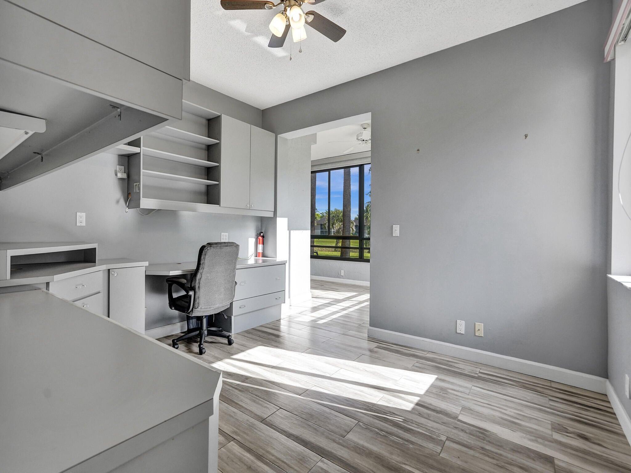 7546 La Paz Boulevard, Unit 108 Boca Raton, FL 33433 - Photo 20 of 33 Third bedroom
