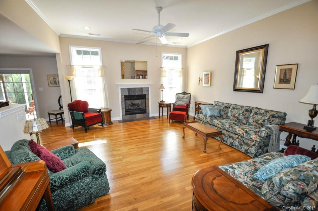 2223 Cardinal Loop Stanley, NC 28164 - Photo 5 of 24 Gallery Image 5
