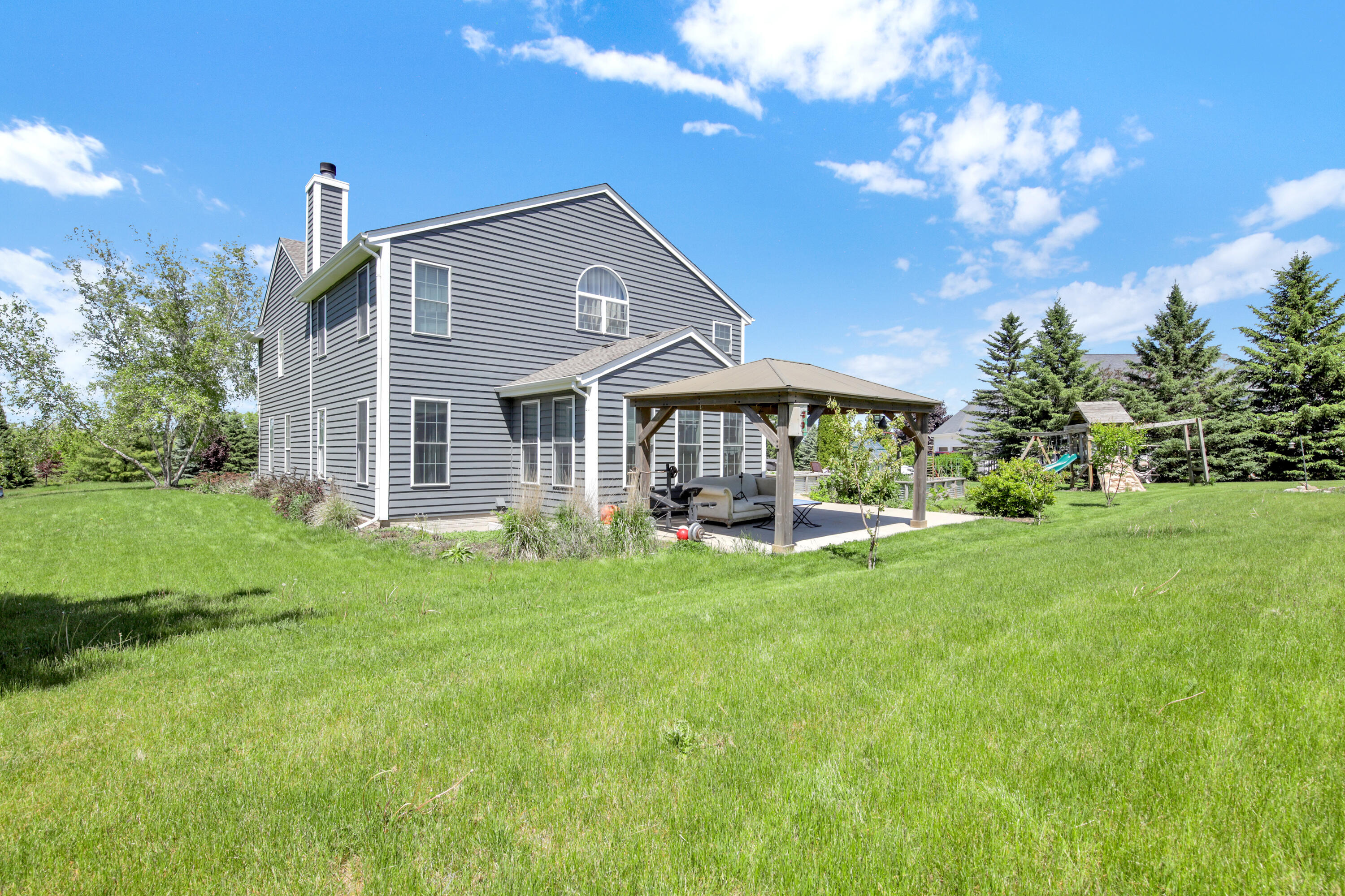 S25W29201 Cambrian Ridge Genesee, WI 53188 - Photo 13 of 48 S25W29201 Cambrian Ridge-36
