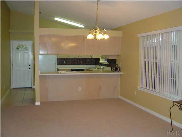 8432 Ramsgate Road Pensacola, FL 32514 - Photo 5 of 15 Dining area looking into kitchen