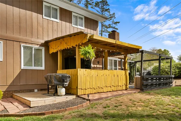 $340,000 | 100 Charissa Drive, Clemson, SC 29631
