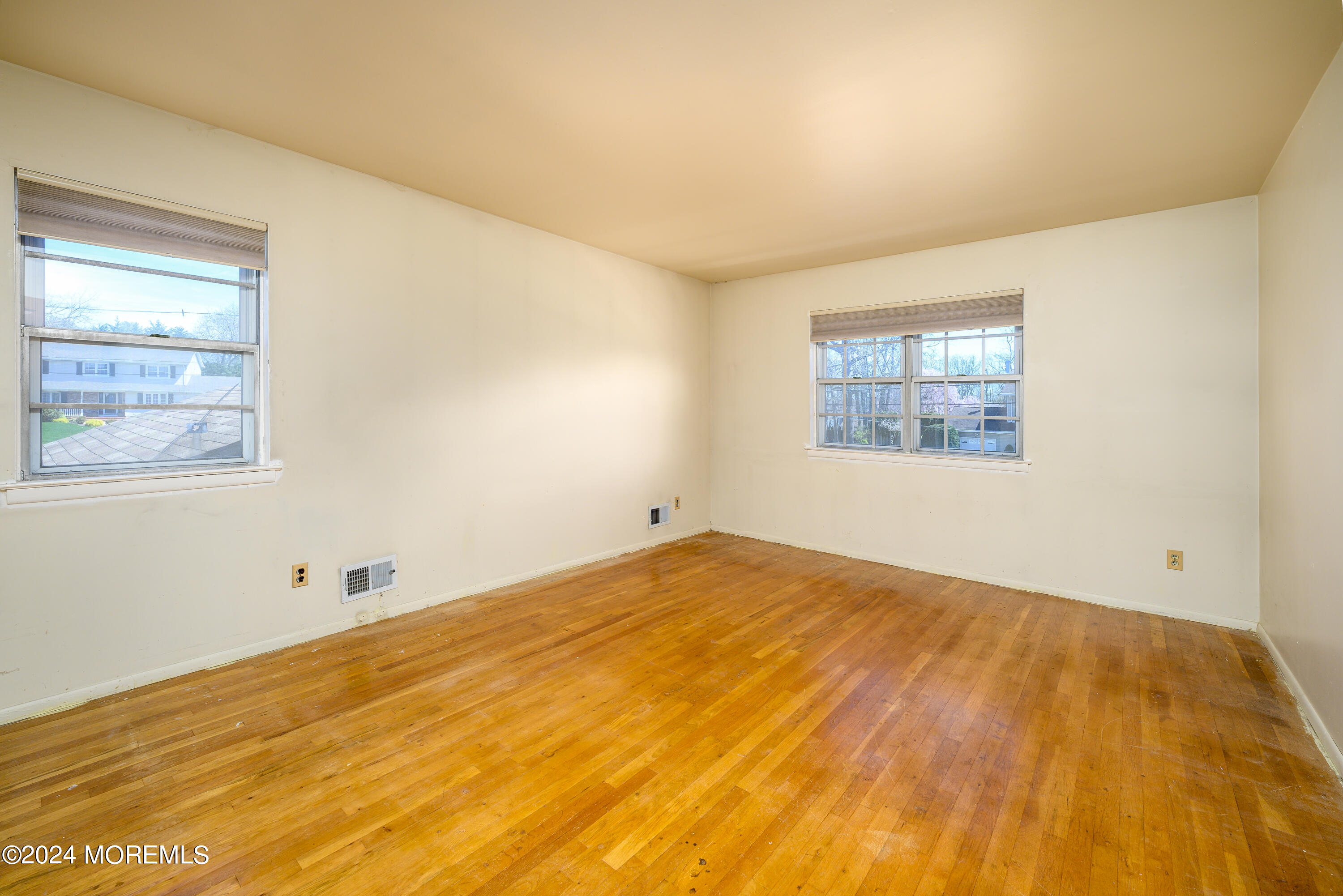 5 Windsor Road Howell, NJ 07731 - Photo 21 of 51 5 Windsor Rd (30 of 51)