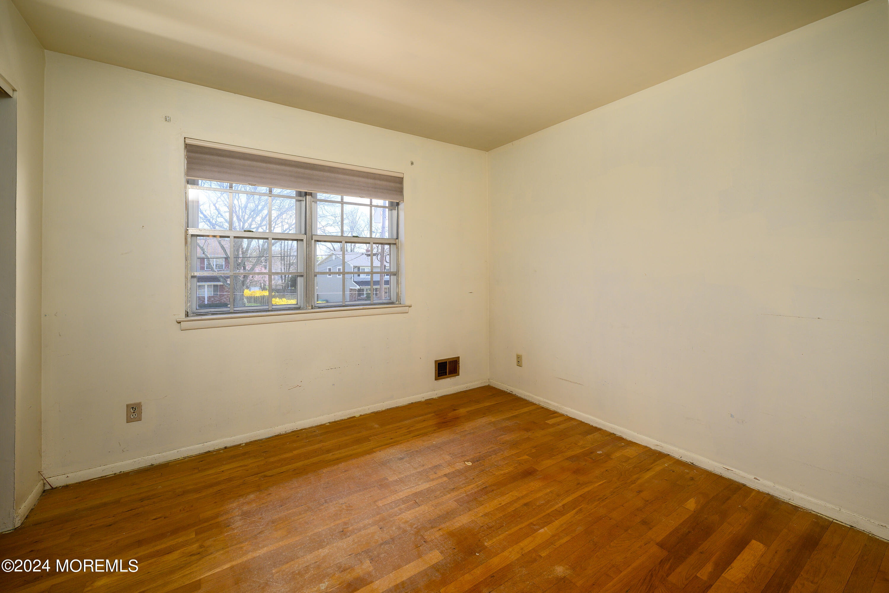 5 Windsor Road Howell, NJ 07731 - Photo 26 of 51 5 Windsor Rd (35 of 51)