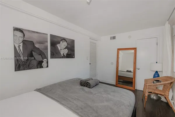 $4,500 | 1005 9th Street, Unit 2, Miami Beach, FL 33139
