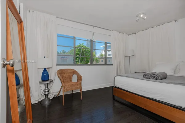 $4,500 | 1005 9th Street, Unit 2, Miami Beach, FL 33139