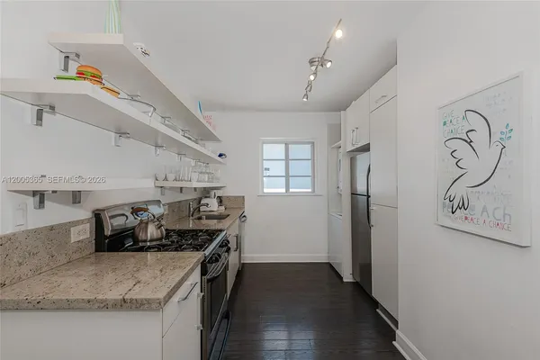 $4,500 | 1005 9th Street, Unit 2, Miami Beach, FL 33139