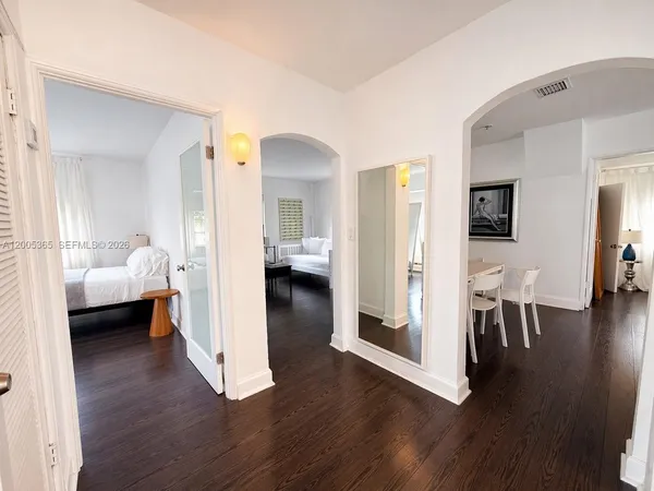 $4,500 | 1005 9th Street, Unit 2, Miami Beach, FL 33139