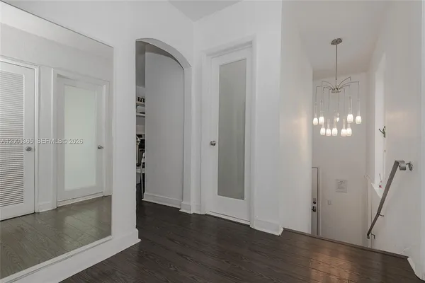 $4,500 | 1005 9th Street, Unit 2, Miami Beach, FL 33139