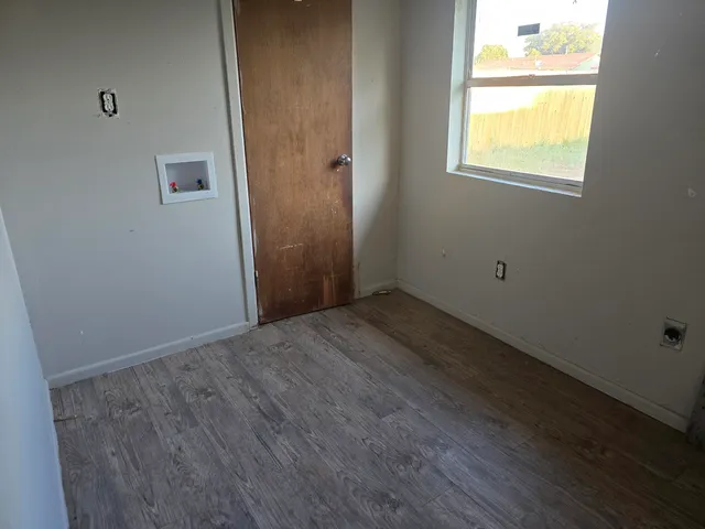 $950 | 2415 East 30th Street, Lubbock, TX 79404