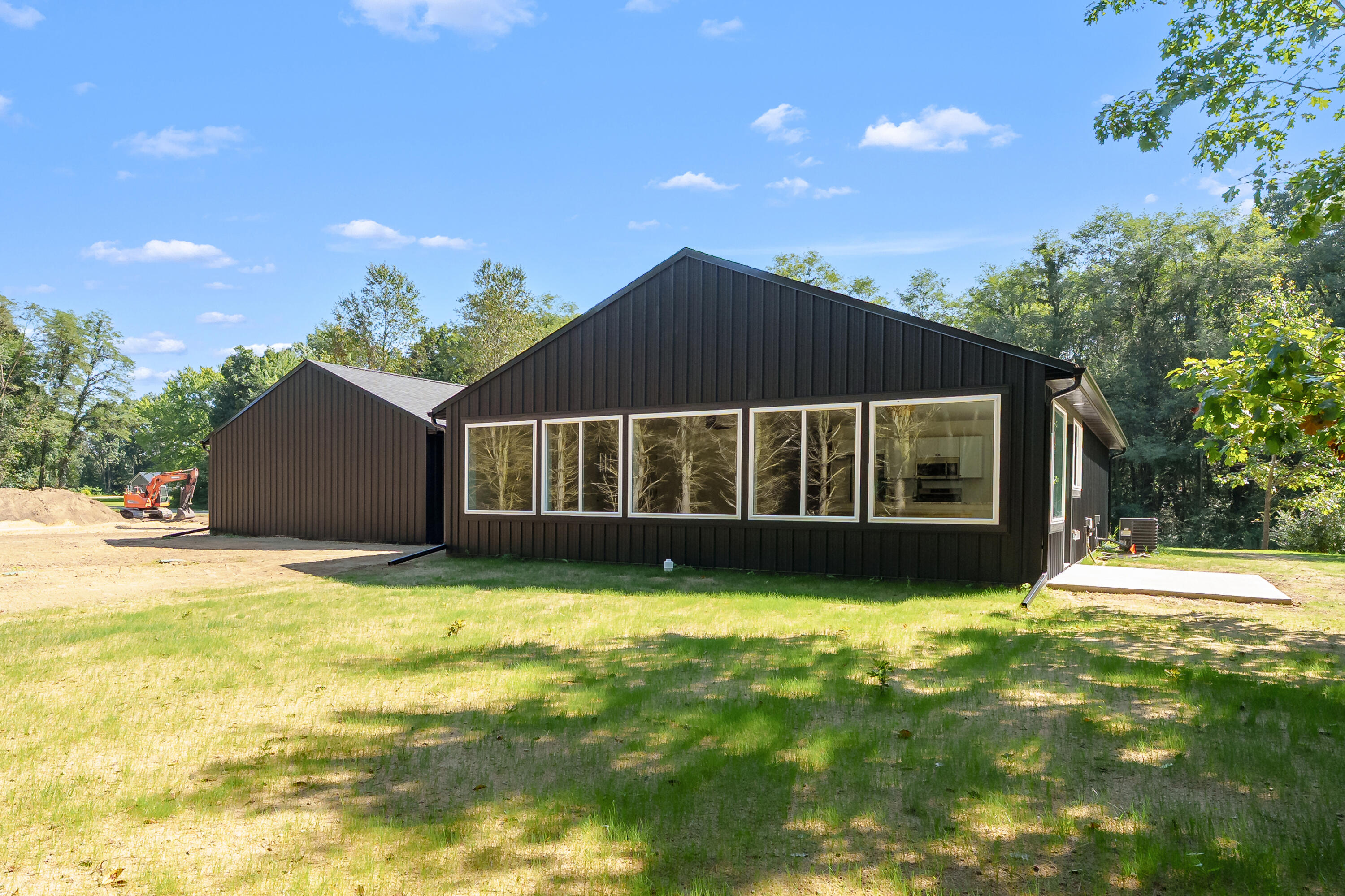 57160 Highfield Road Three Rivers, MI 49093 - Photo 22 of 26 Windows overlook wooded backyard