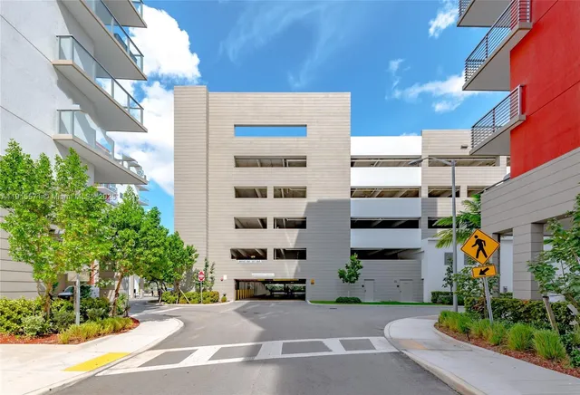 $565,000 | 7661 Northwest 107th Avenue, Unit 514, Doral, FL 33178