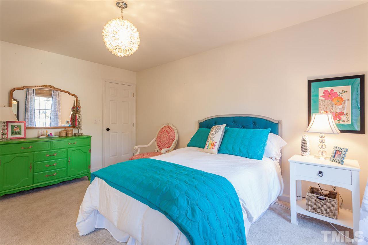2112 Katesbridge Lane Raleigh, NC 27614 - Photo 21 of 25 Gallery Image 21