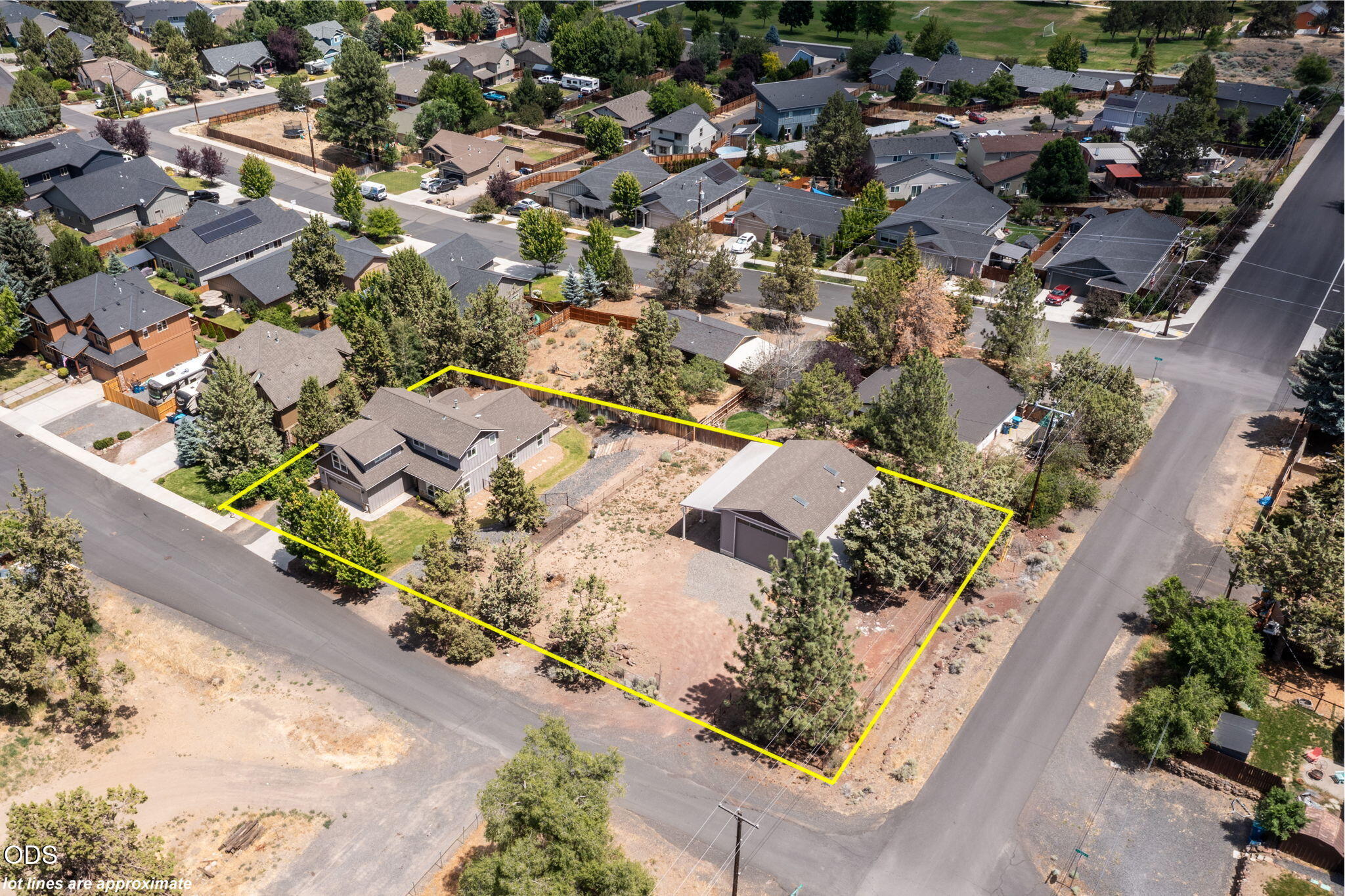 2850 Southwest 33rd Street Redmond, OR 97756 - Photo 3 of 33