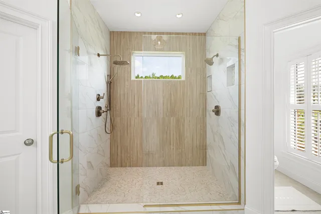 $715,000 | 350 Royal Burgess Drive, Campobello, SC 29322