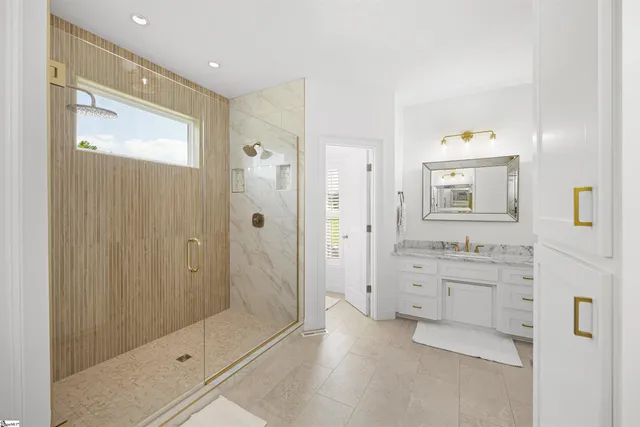 $715,000 | 350 Royal Burgess Drive, Campobello, SC 29322