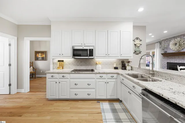 $695,000 | 350 Royal Burgess Drive, Campobello, SC 29322