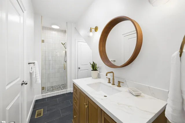 $715,000 | 350 Royal Burgess Drive, Campobello, SC 29322