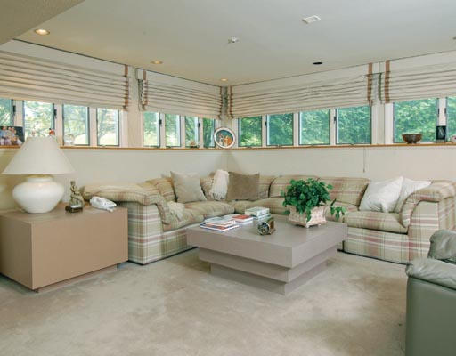 81 Deborah Road Newton, MA 02459 - Photo 4 of 4 Gallery Image 4