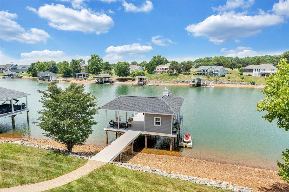 290 Sunset Pointe Drive Moneta, VA 24121 - Photo 50 of 68 052-MIB02738