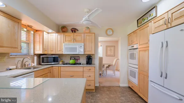 $685,000 | 73 Springwood Drive, Southampton, PA 18966