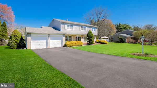 $685,000 | 73 Springwood Drive, Southampton, PA 18966