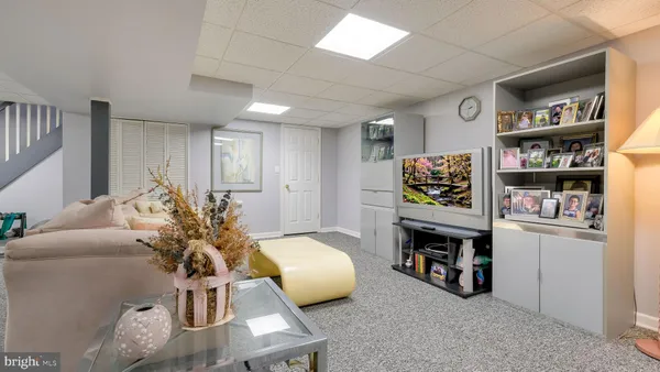 $685,000 | 73 Springwood Drive, Southampton, PA 18966