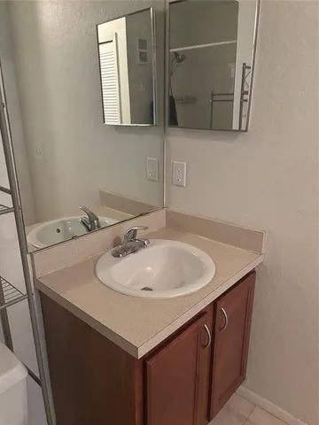 $1,895 | 7821 Sugar Bend Drive, Unit 7821, Orlando, FL 32819