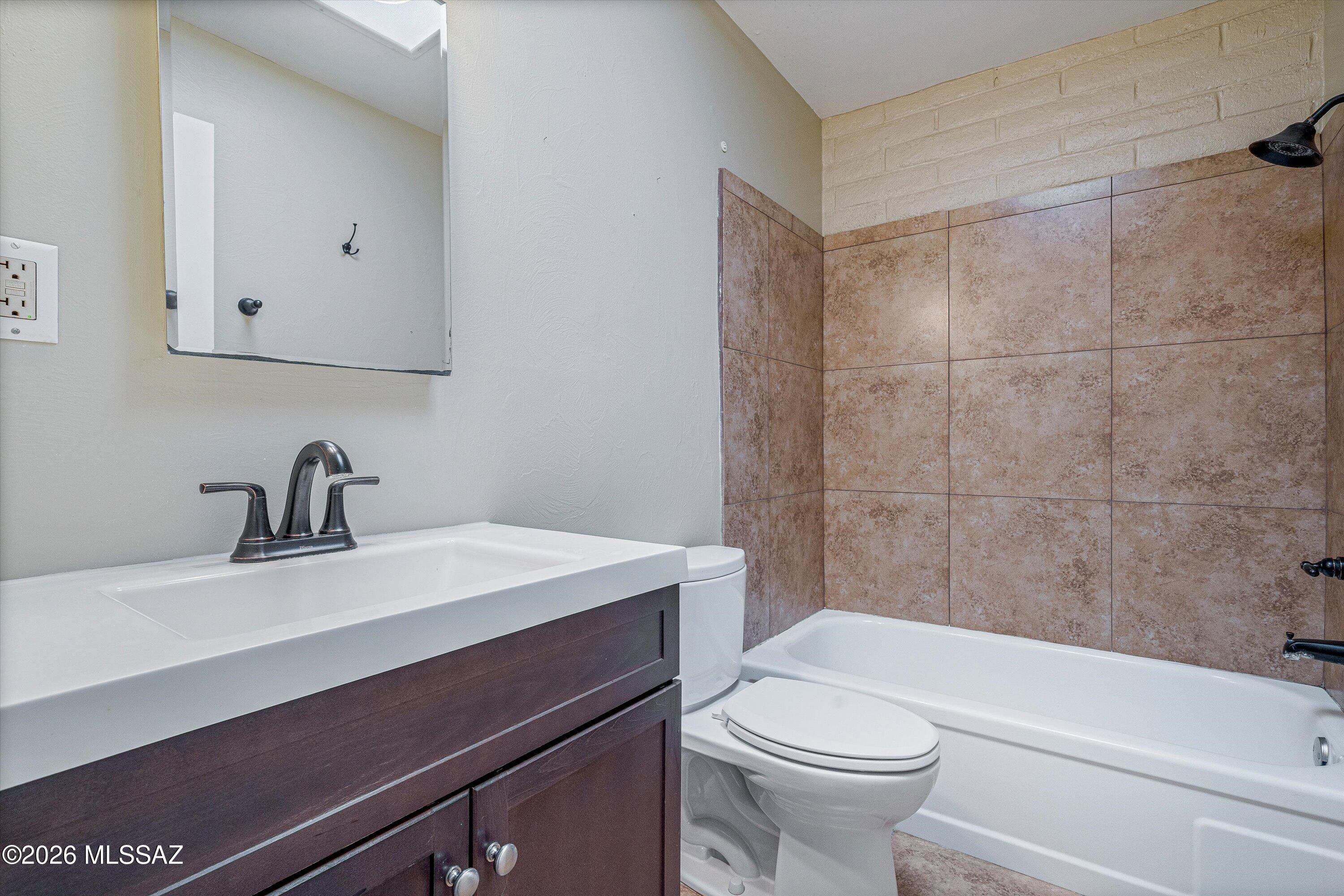 1824 West Caravelle Road Tucson, AZ 85713 - Photo 22 of 26 Gallery Image 22