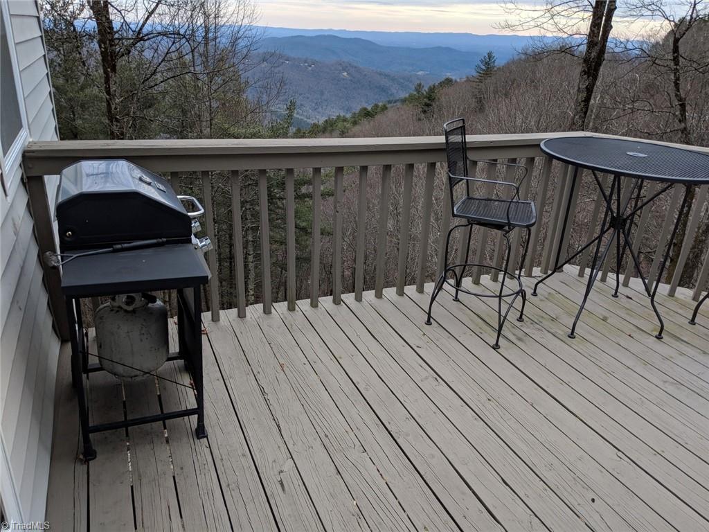 15880 Sparta Road McGrady, NC 28649 - Photo 2 of 19 Gallery Image 2