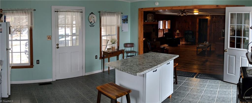 15880 Sparta Road McGrady, NC 28649 - Photo 6 of 19 Gallery Image 6