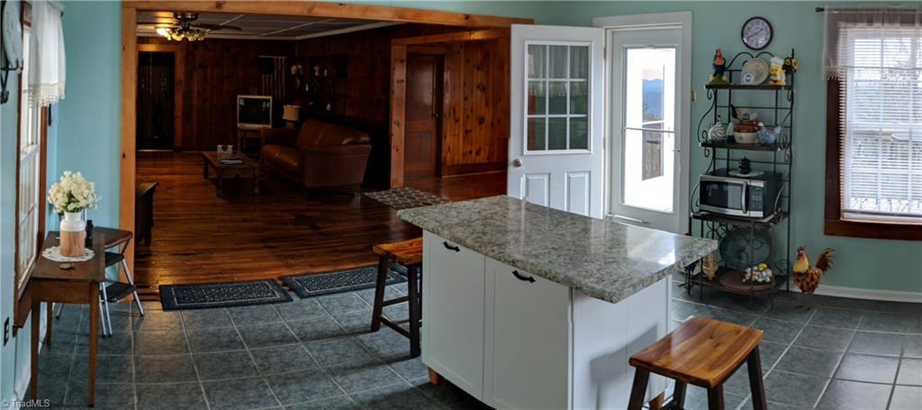 15880 Sparta Road McGrady, NC 28649 - Photo 7 of 19 Gallery Image 7