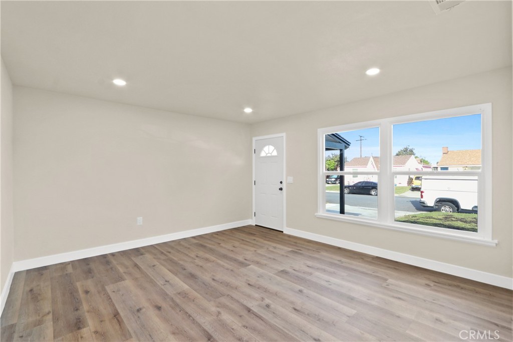 8806 Stamps Road Downey, CA 90240 - Photo 3 of 15