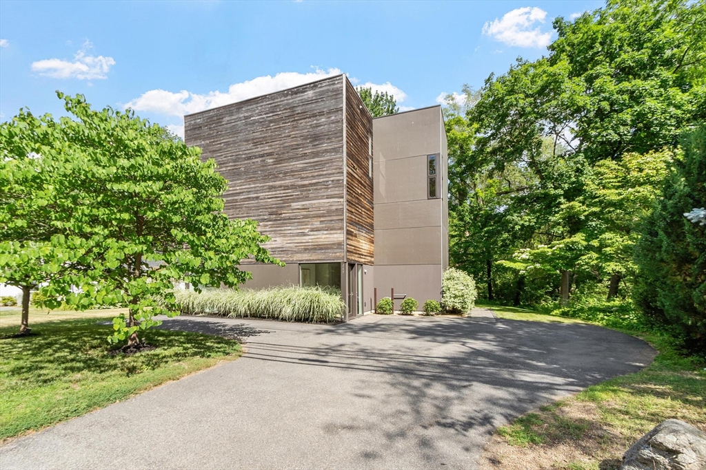 269 Sudbury Road Concord, MA 01742 - Photo 1 of 23