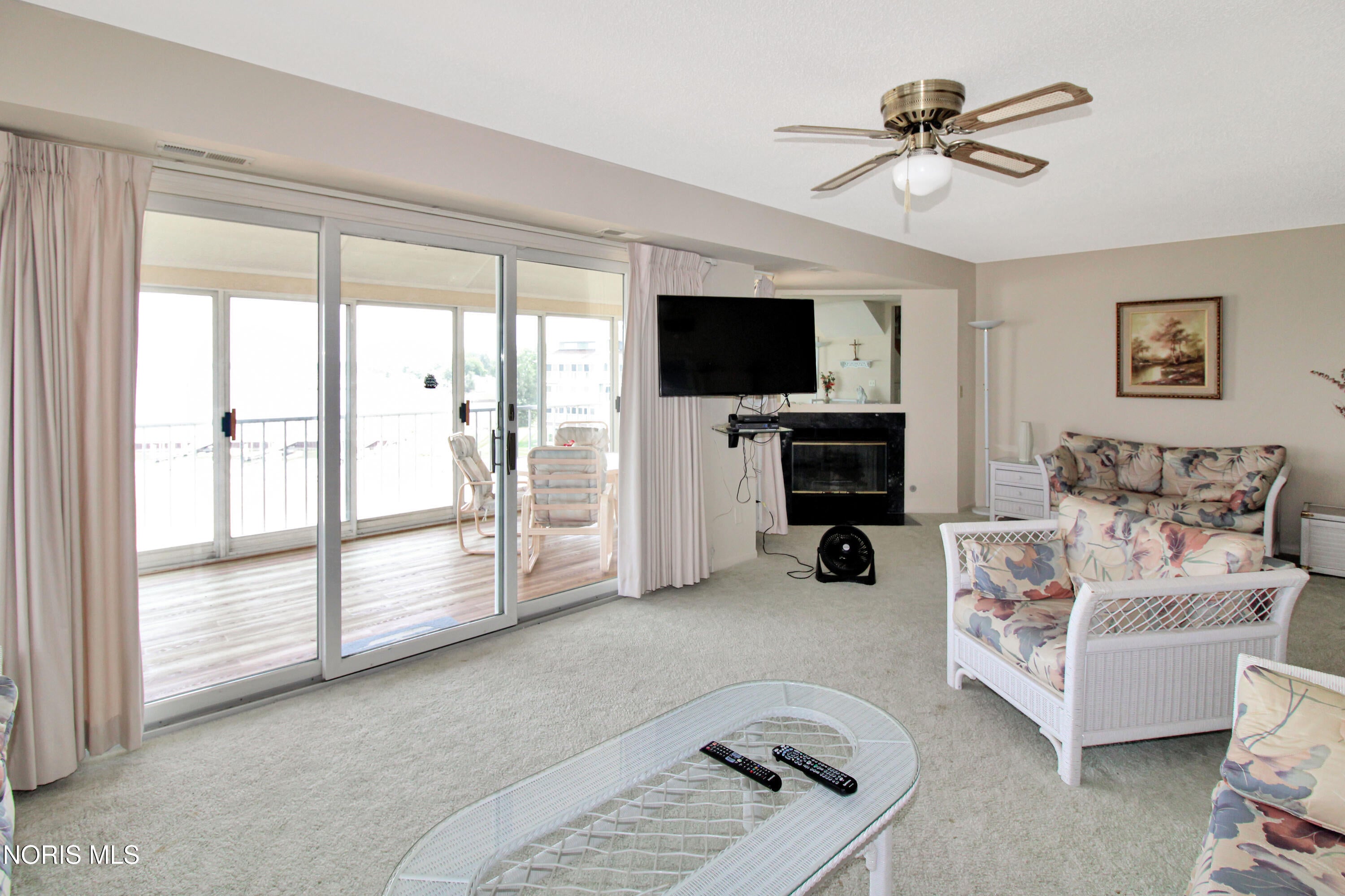 1909 East Harbor Road, Unit 407W Port Clinton, OH 43452 - Photo 28 of 50 Gallery Image 28