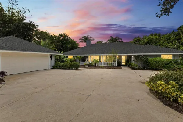 $799,000 | 1938 Southwest Winners Drive, Palm City, FL 34990