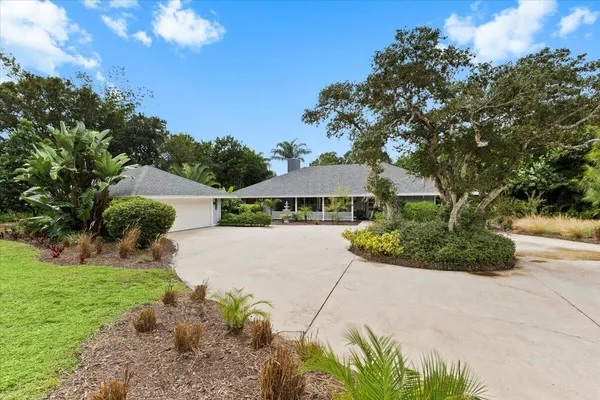 $799,000 | 1938 Southwest Winners Drive, Palm City, FL 34990