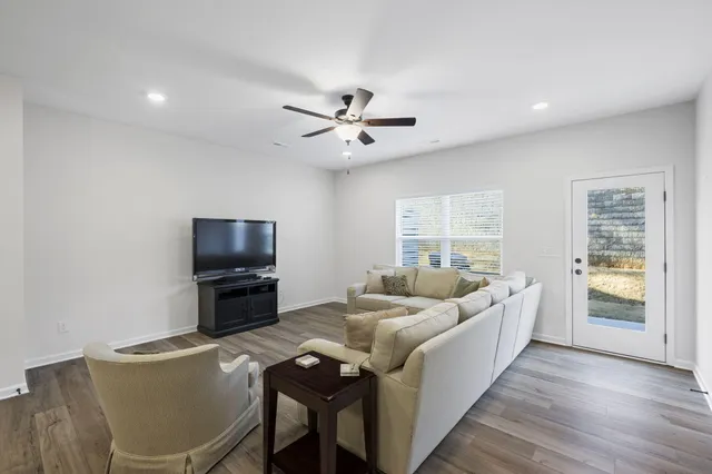 $329,900 | 11305 Cape View, Soddy Daisy, TN 37379