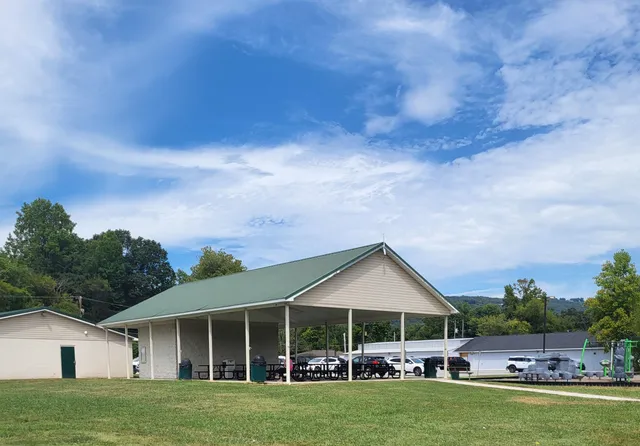 $329,900 | 11305 Cape View, Soddy Daisy, TN 37379