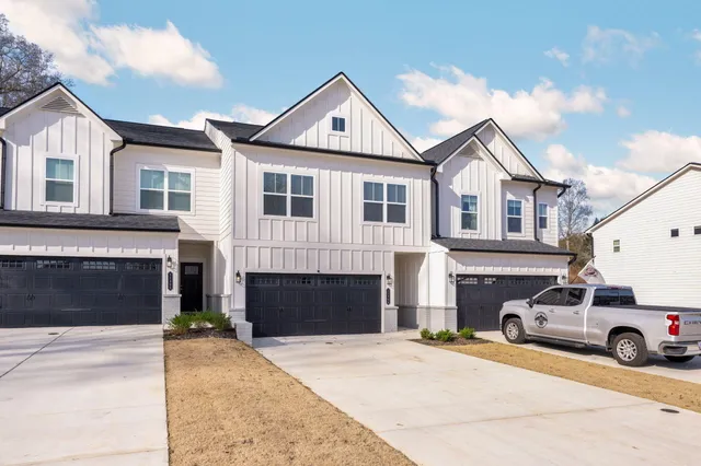 $329,900 | 11305 Cape View, Soddy Daisy, TN 37379