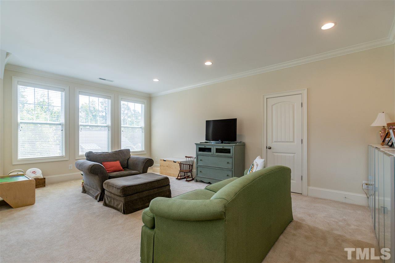 2317 Silent Stream Court Raleigh, NC 27607 - Photo 22 of 29 Gallery Image 22