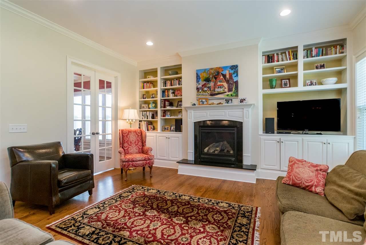 2317 Silent Stream Court Raleigh, NC 27607 - Photo 9 of 29 Gallery Image 9