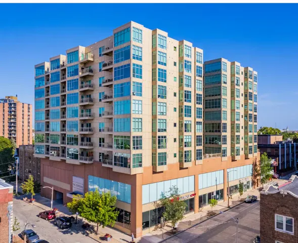 $250,000 | 1550 East Royall Place, Unit 505, Milwaukee, WI 53202