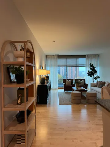 $250,000 | 1550 East Royall Place, Unit 505, Milwaukee, WI 53202