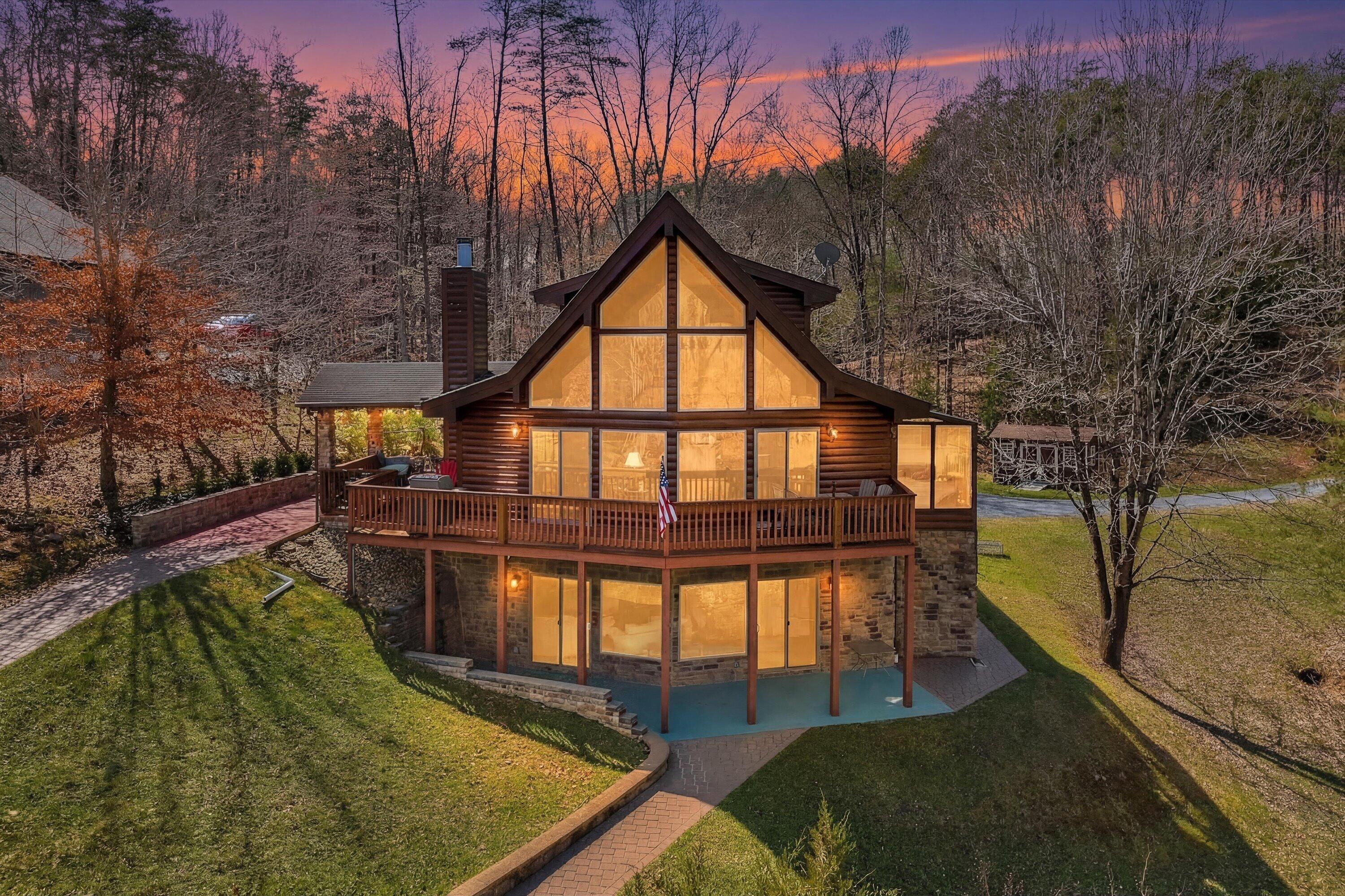 110 Windmere Trail Moneta, VA 24121 - Photo 1 of 73 01-Twilight