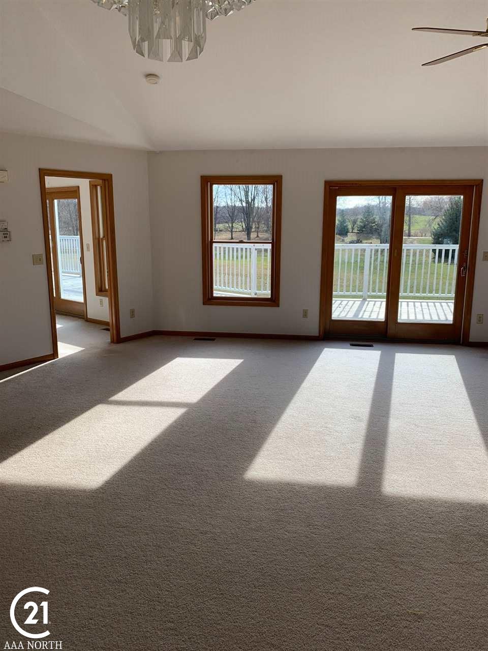4563 General Squier Road Dryden, MI 48428 - Photo 7 of 53 50000941-6.JPG