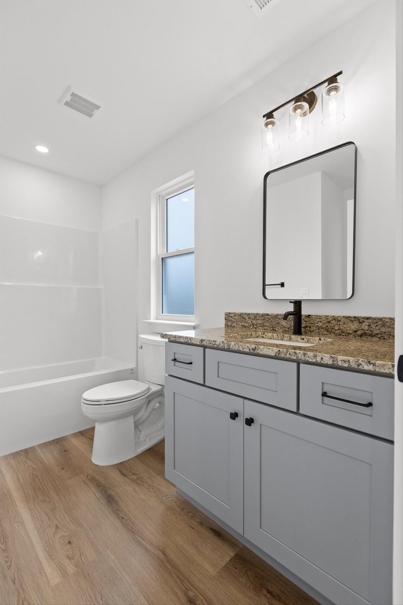 917 2nd Street Northeast Cleveland, TN 37311 - Photo 14 of 21