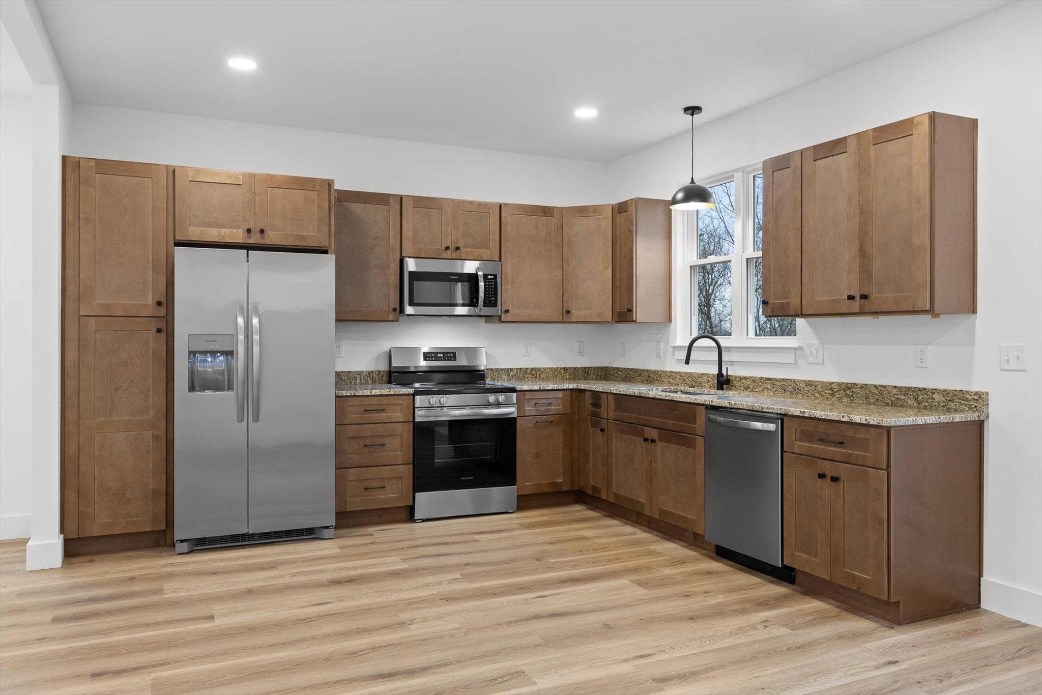 917 2nd Street Northeast Cleveland, TN 37311 - Photo 5 of 21