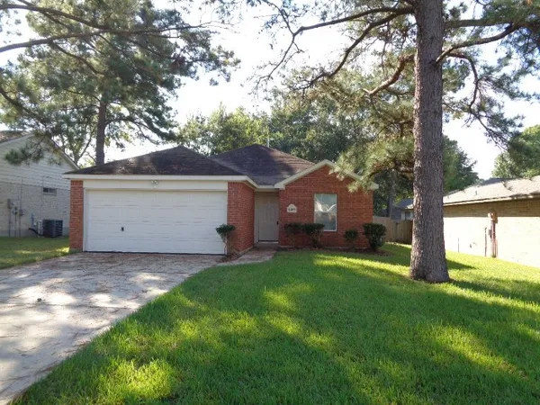 $1,695 | 12079 La Salle Oaks, Conroe, TX 77304