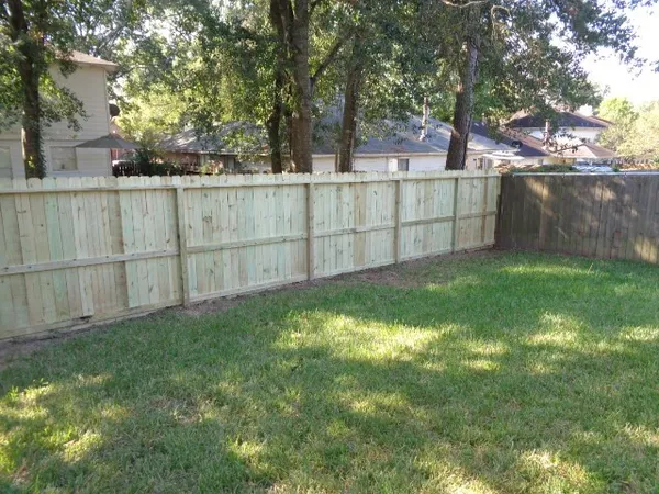 $1,695 | 12079 La Salle Oaks, Conroe, TX 77304